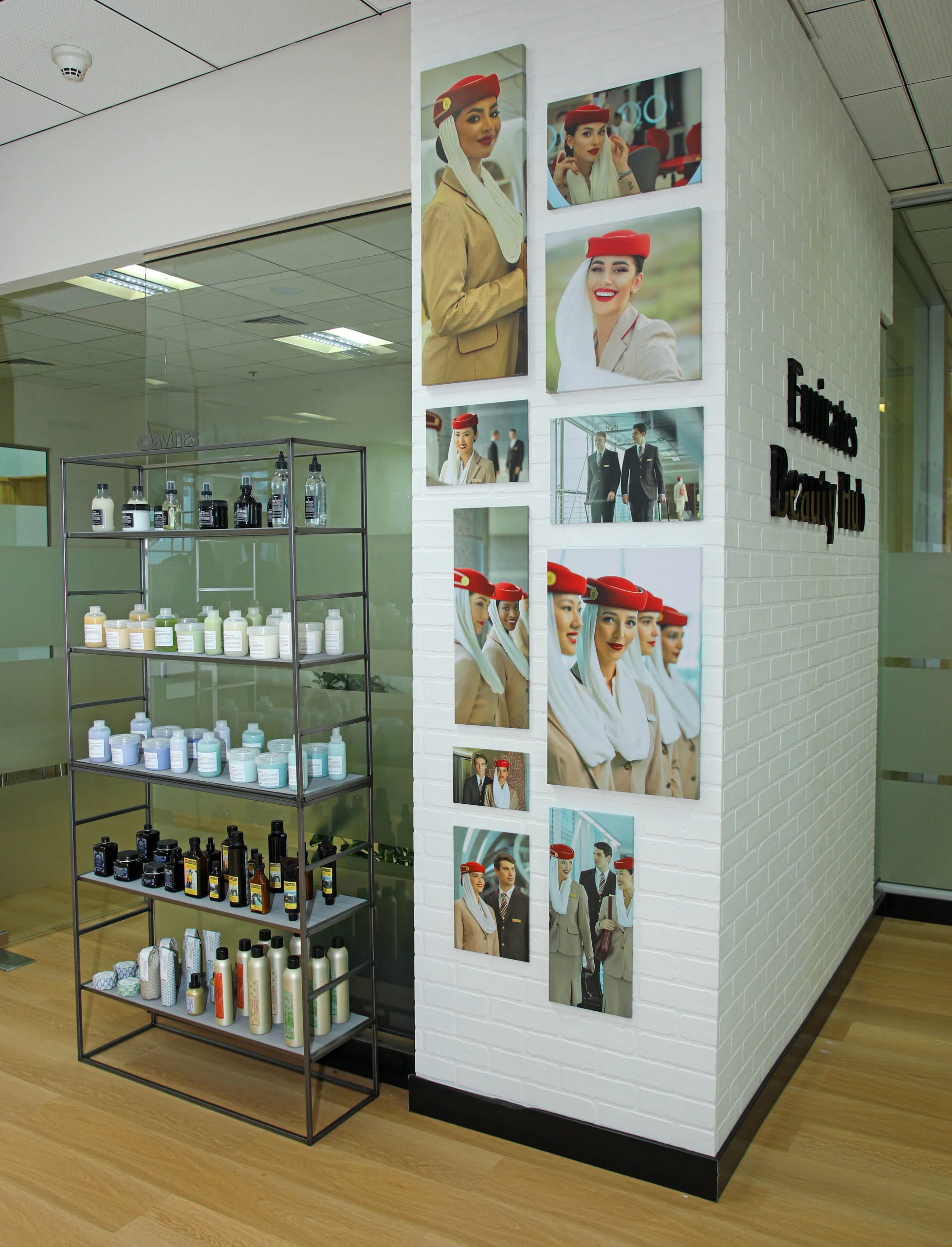 Davines partner ufficiale per la cura dei capelli nel nuovo Beauty Hub di Emirates per il personale di bordo